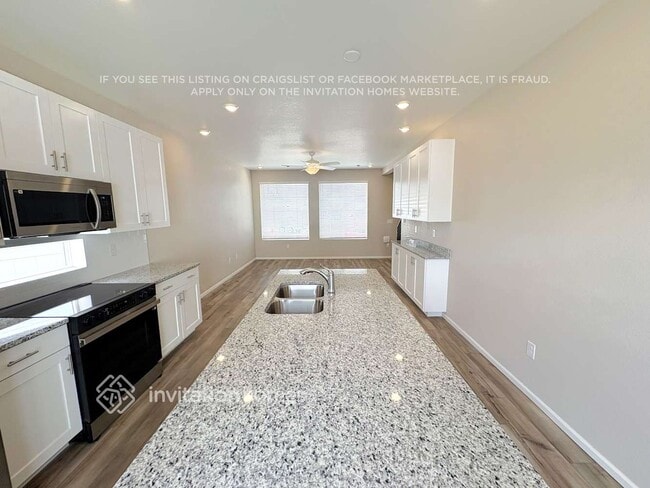 3369 Streamwood Dr