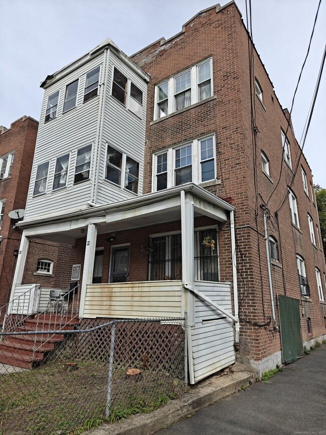 Photo - 42 Groton St Apartment Unit 2nd Floor