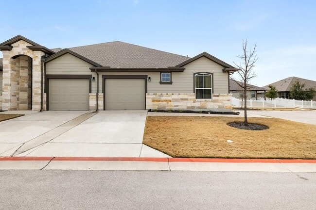 Photo - 1701 Logan Dr Unidad 53