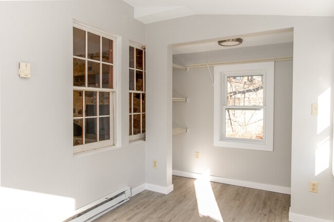 Photo - 2047 Halfmoon Valley Rd