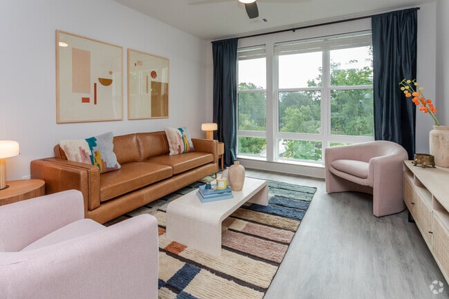 1BR, 1BA - 726SF Egret- Living Area