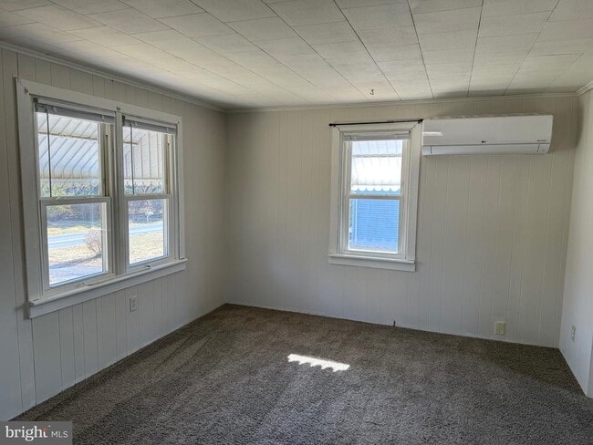 Photo - 77 Quarry Rd