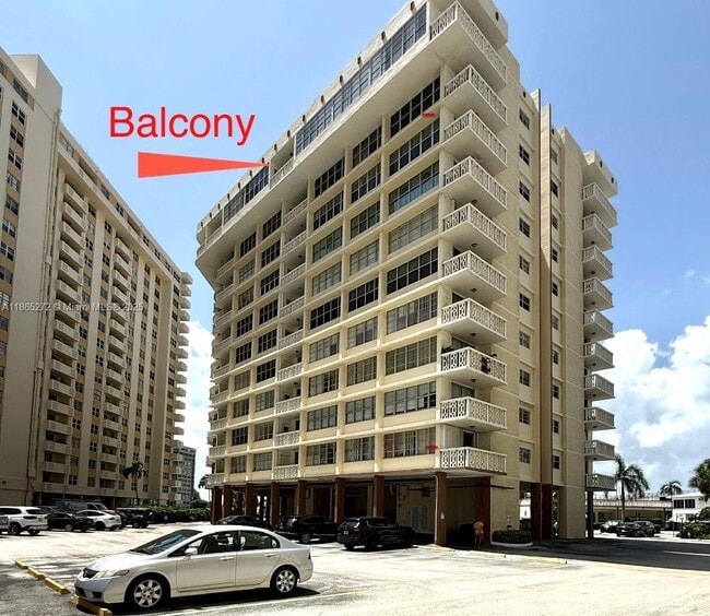 Photo - 1817 S Ocean Dr Unidad PH27