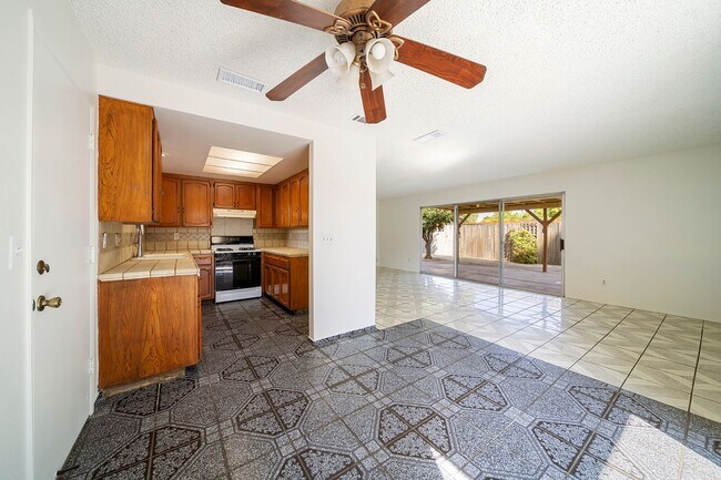 Photo - Charming 3 bedroom 2 bath in Escondido!