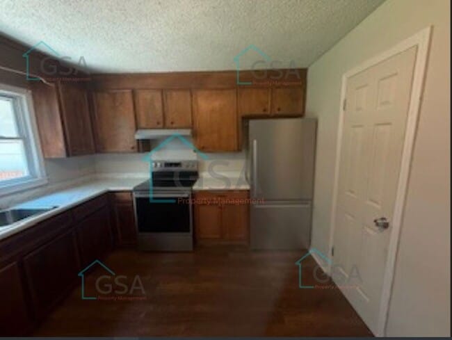 Photo - 3 Bedroom 1.5 Bath!