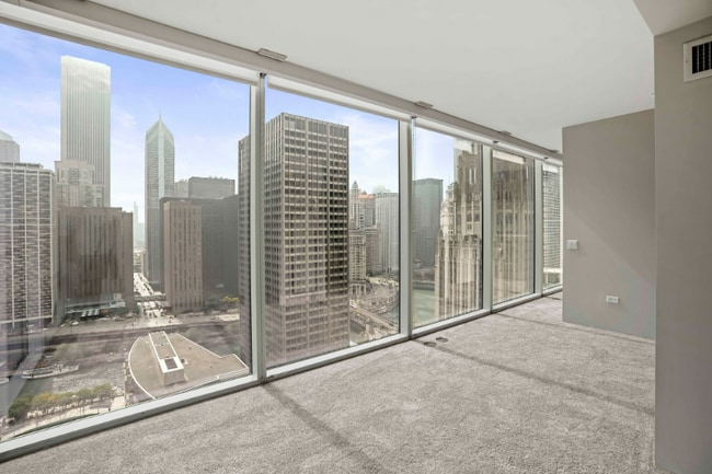 193 E Illinois St