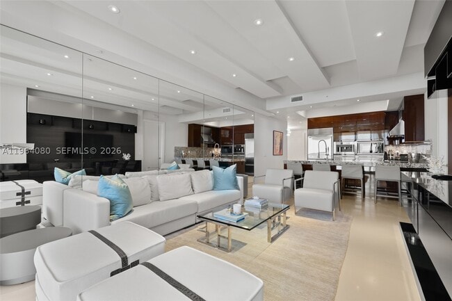 9703 Collins Ave Unit 2515