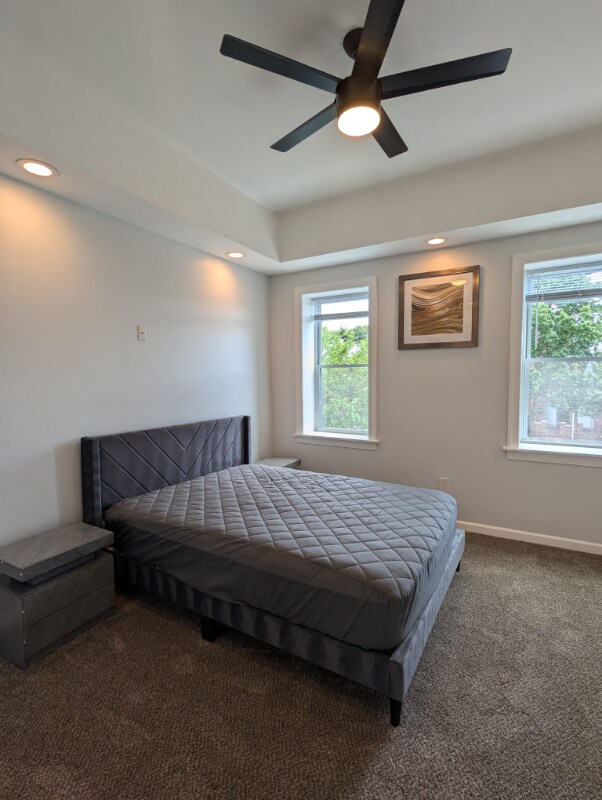 Photo - 3520 E Fayette St