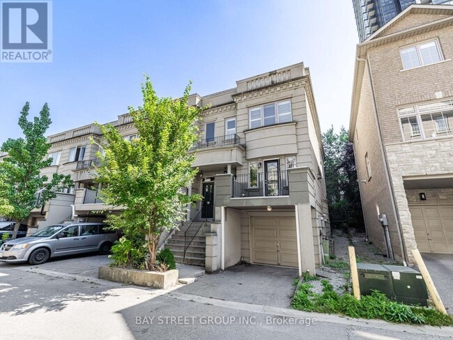 Photo - 35 William Poole Way