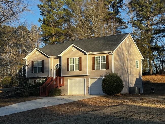 Front photo - 130 Marbrook Trce House