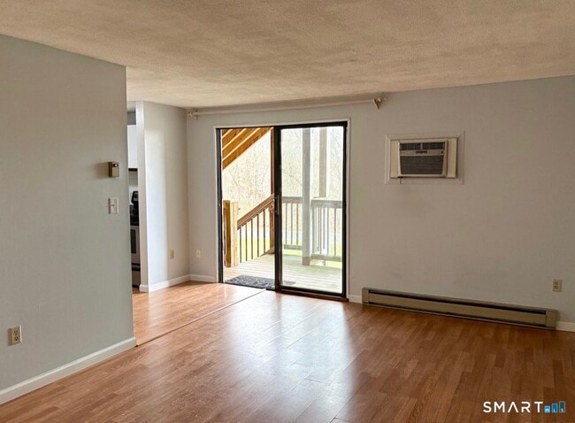 Photo - 70 Burgundy Hill Ln Unit 70