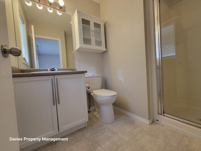 Photo - 5061 Stanton Dr SW