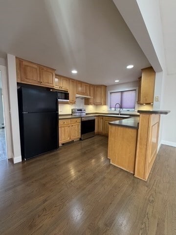 41 Hathaway Ave