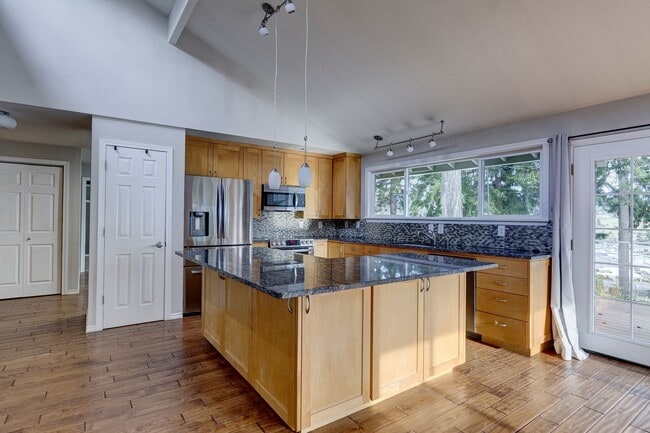 Photo - 3 Bed 2.5 Bath Home with a View!