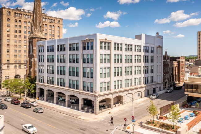 Macartovin Apartments- Senior 62+ or Disabled - Macartovin Apartments- Senior 62+ or Disabled