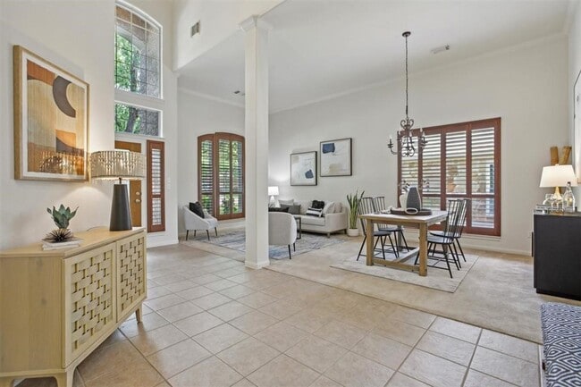 Photo - Red Oaks Subdivision / 5 bedrooms, 4 bathr...