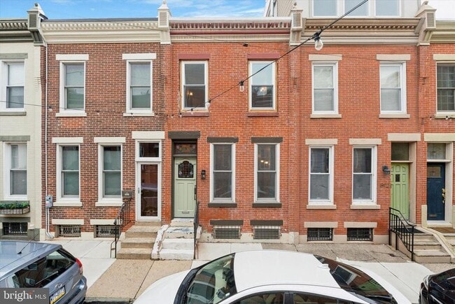 Building Photo - 890 N Judson St Rental