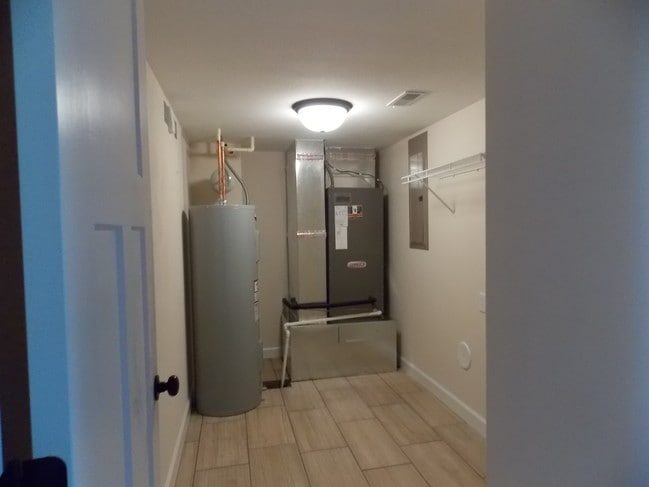 Photo - 208 Olyvia Street