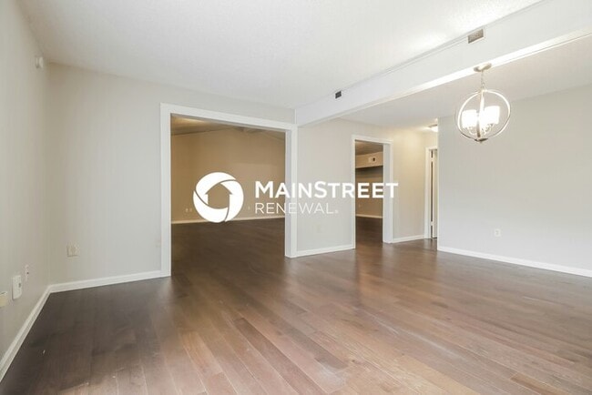 3 Bedroom Pet-Friendly Home in Lake Mary, FL with Main Street Renewal