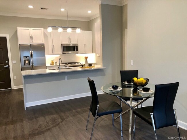 Photo - 148 S Front St Unit S202