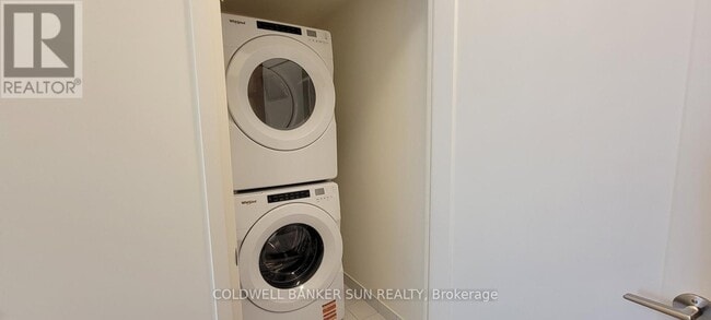 Photo - 8960 Jane St Unit 2415