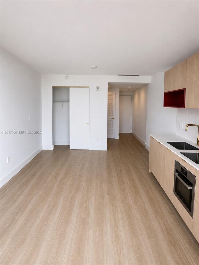 Photo - 90 NE 32nd St Unit 1126