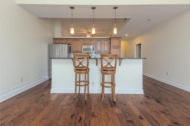 Photo - Gorgeous two bedroom two bath with 1574 ft.² two parking spaces included balcony, beautiful rooft... Unit 319