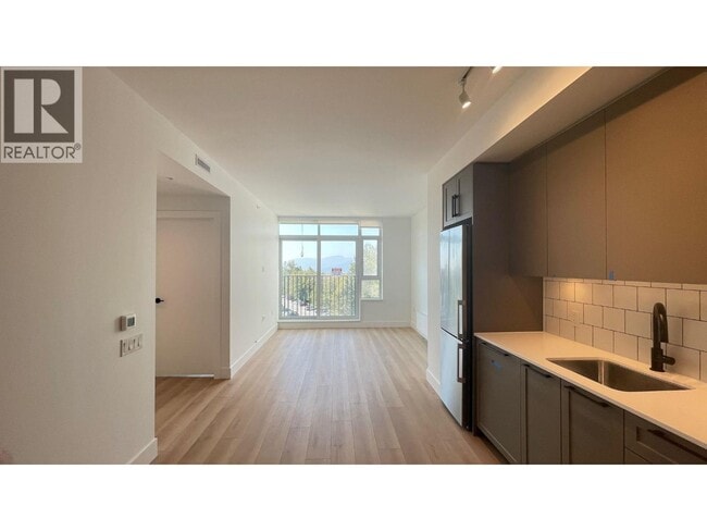 8750 University Crescent Unit 403