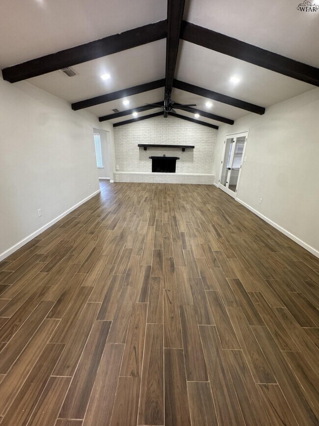 Photo - 1207 Danberry St