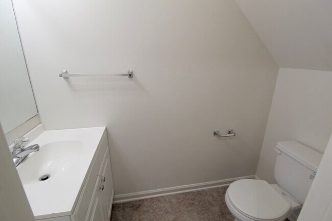 Photo - 1326 Devon Ln
