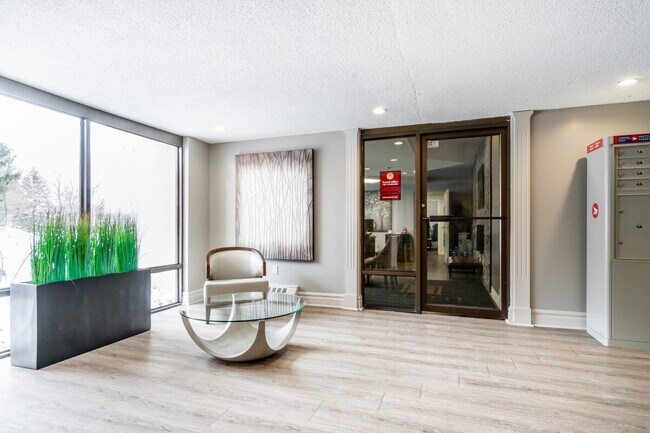 Photo - Highland Village