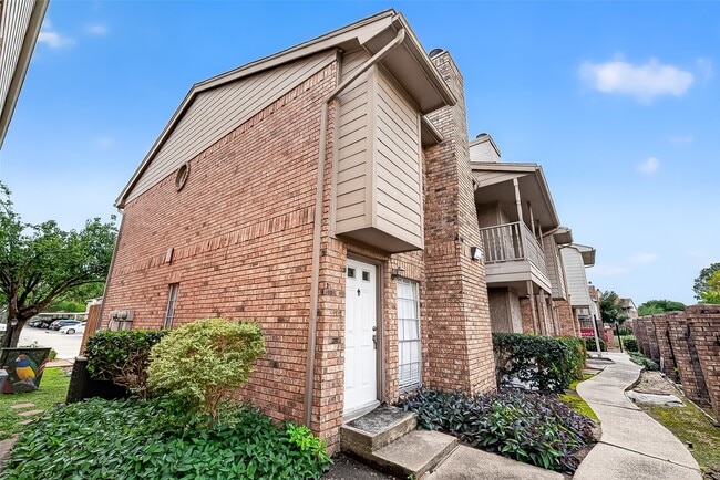 Photo - 10615 Briar Forest Dr Unit 802