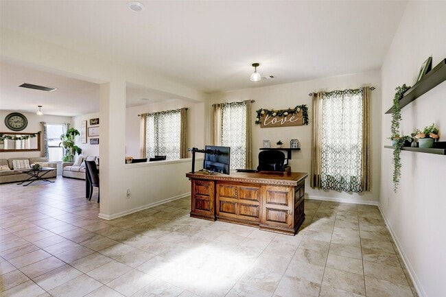 Photo - 5435 Castle Discordia St