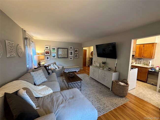 Photo - 20 Fisher Ave Unit #2