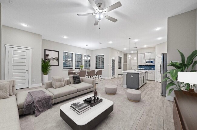 Photo - 18619 Admiration Dr