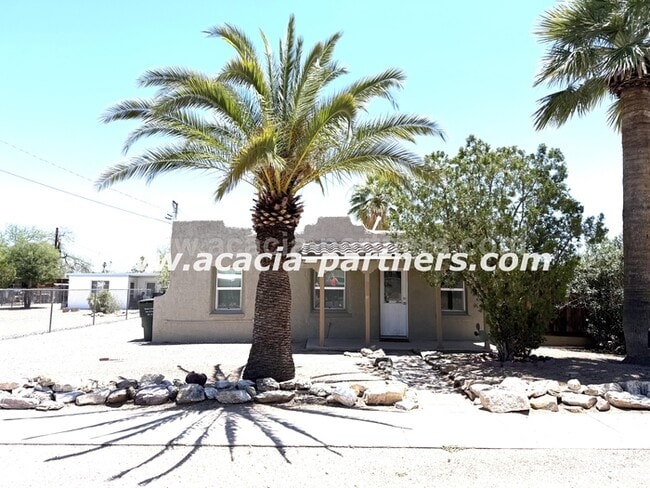 Photo - 2 Bedroom home on a large lot