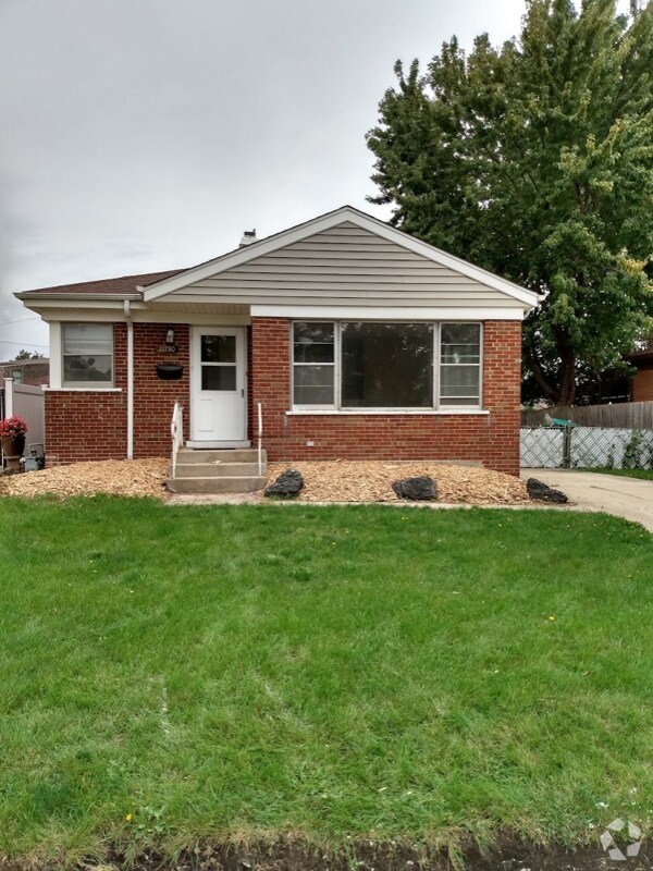 Apartments for Rent in Hillside IL 11 Apartments