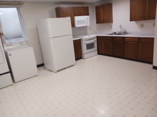Erin Apartments