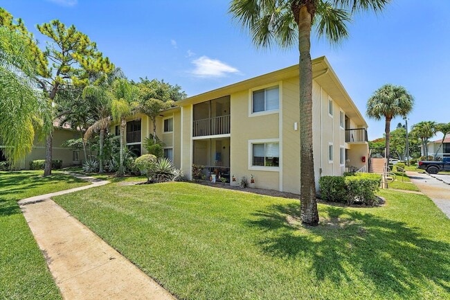 Photo - 6531 Chasewood Dr Unit H