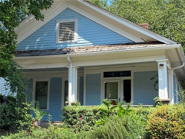 Building Photo - 1064 Kirkwood Ave SE Rental