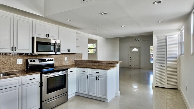 Photo - 1721 Fletcher St