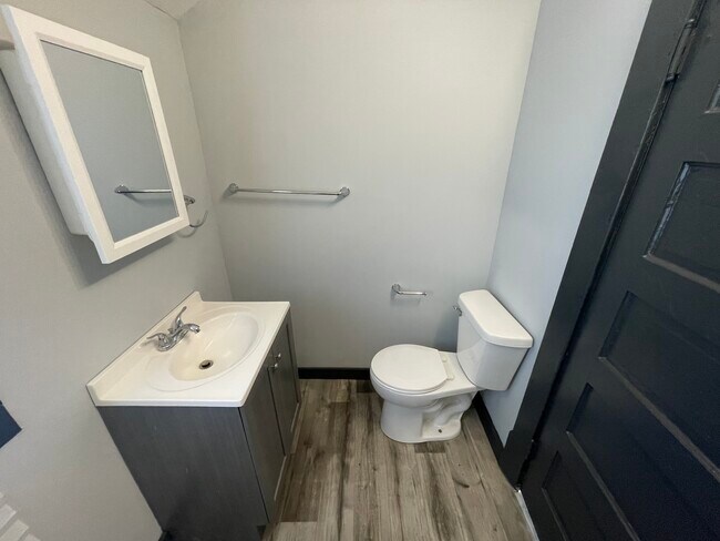 Photo - 6 Pennsylvania-