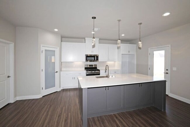 Photo - 4711 Scotty Dr