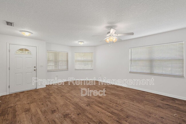 Photo - 1401 Wood Duck Ln