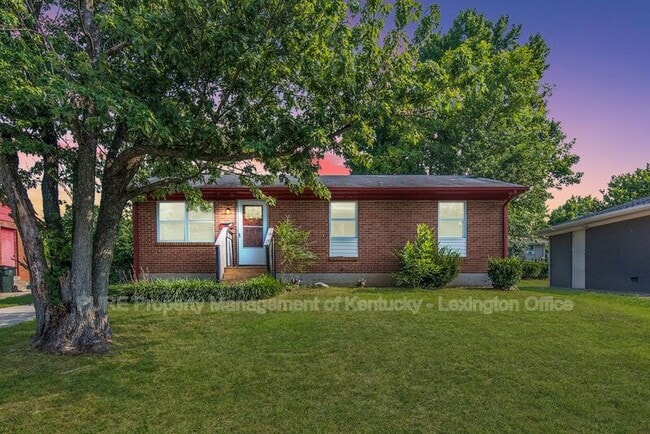 Building Photo - 1462 Stephen Foster Dr