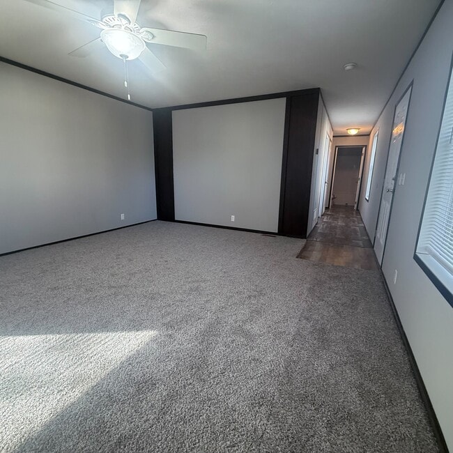 Photo - 10610 State Rte 762