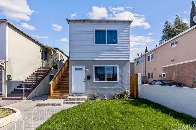 #B upstairs - 24242 Pine St Unit B