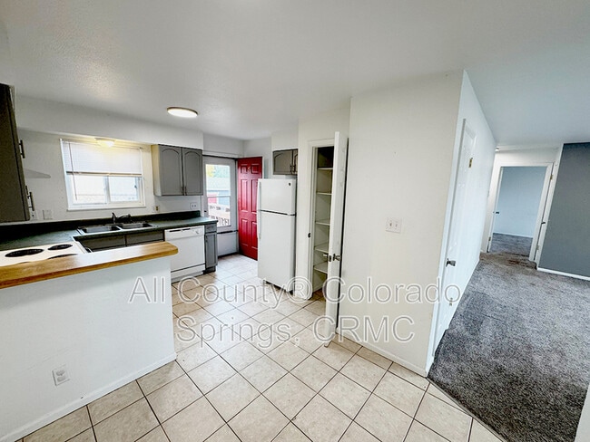 Photo - 4995 Picturesque Cir Unidad Apt 4