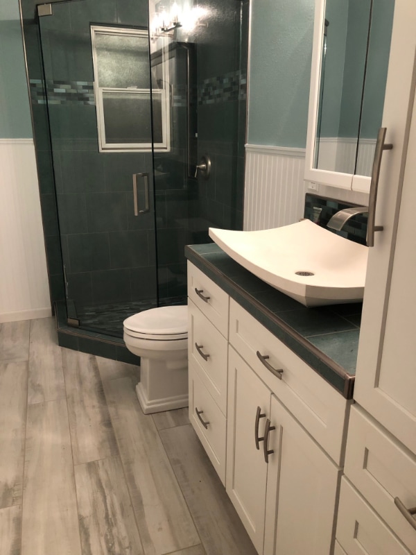 Photo - 2652 Mohawk St