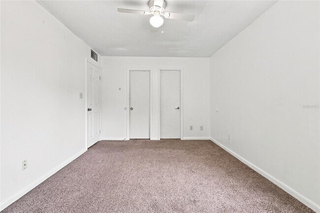 570 Bahia Cir Unit B